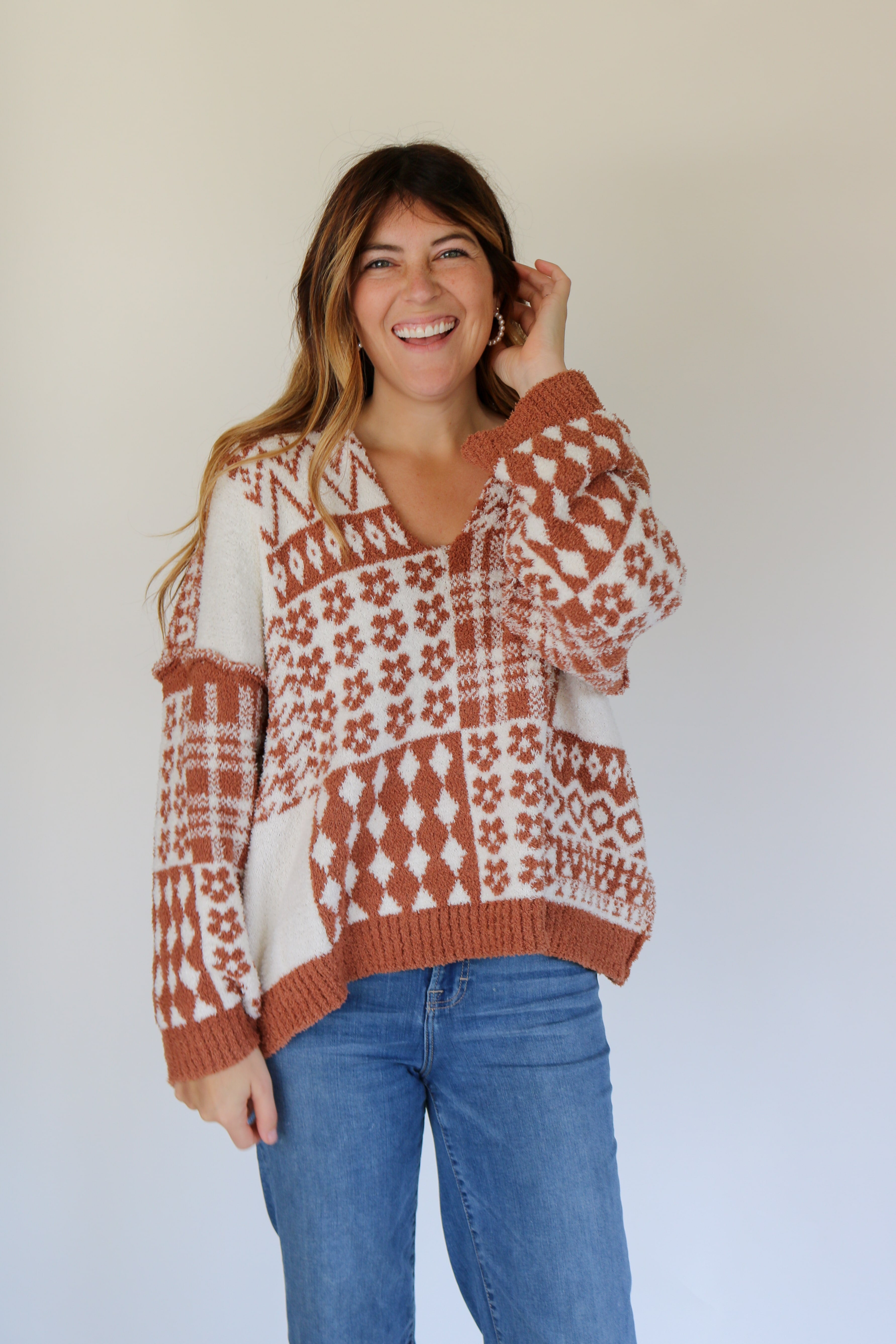 Oversized Patterned Sweater in Brown*