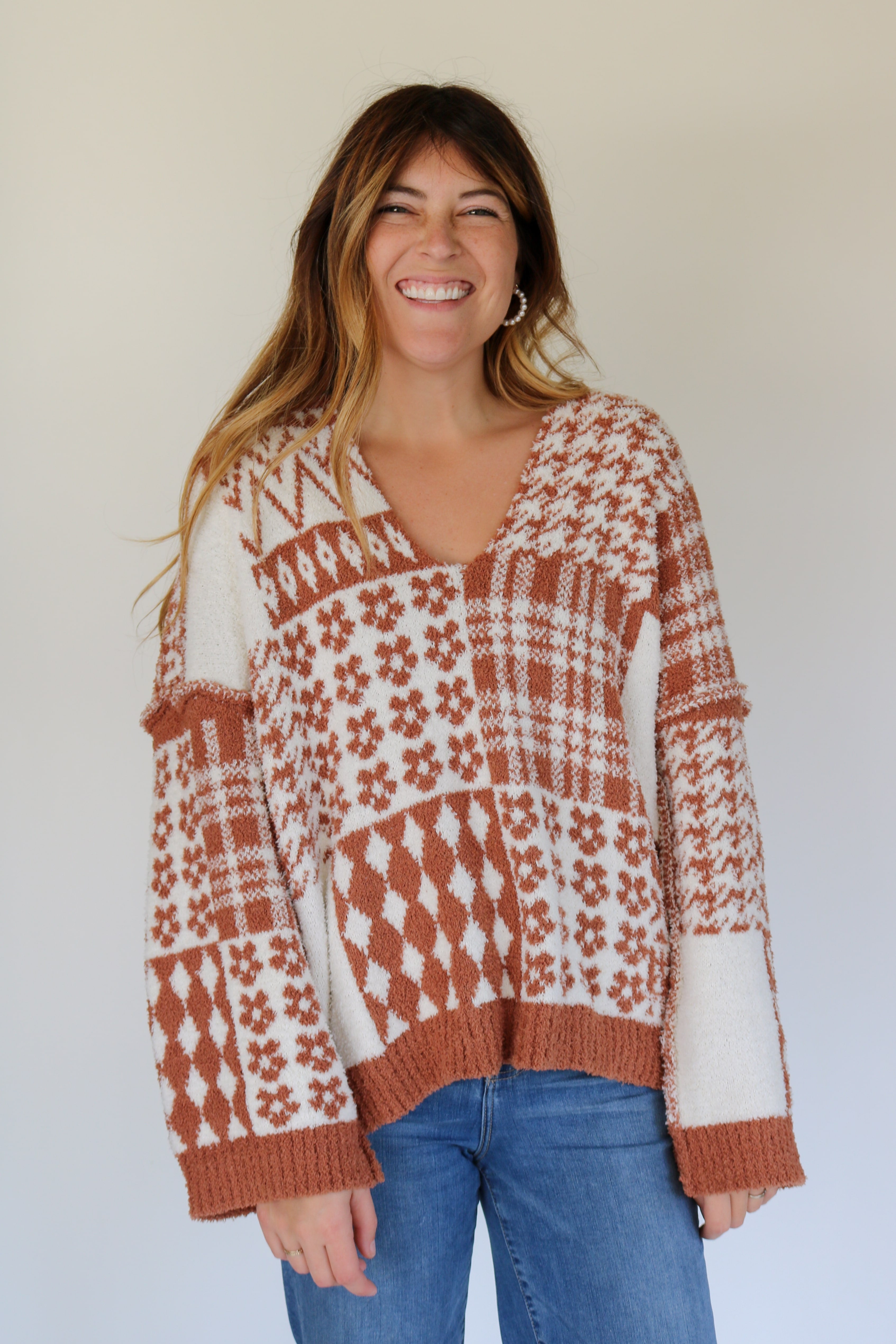 Oversized Patterned Sweater in Brown*