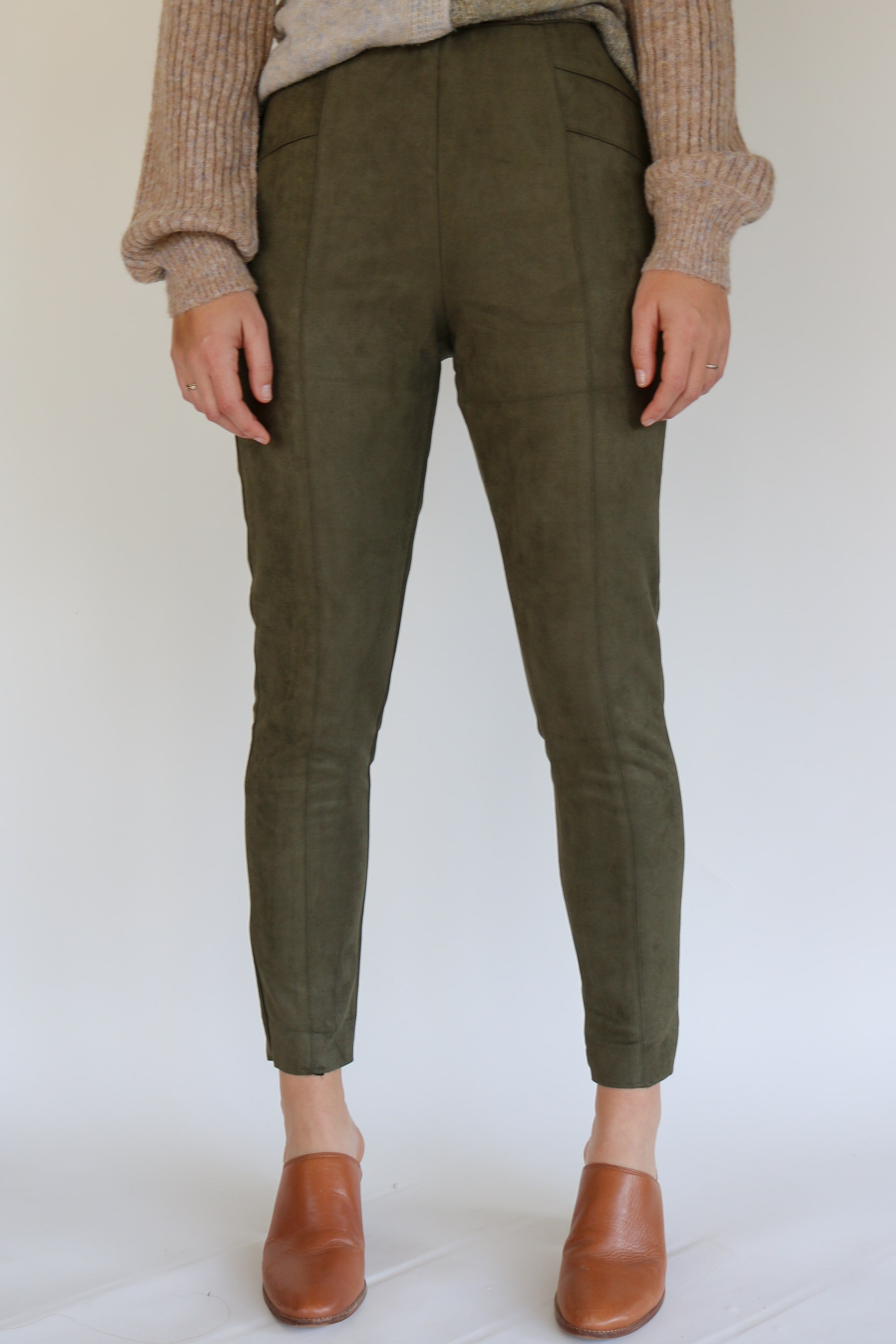 Suede Pants in Olive